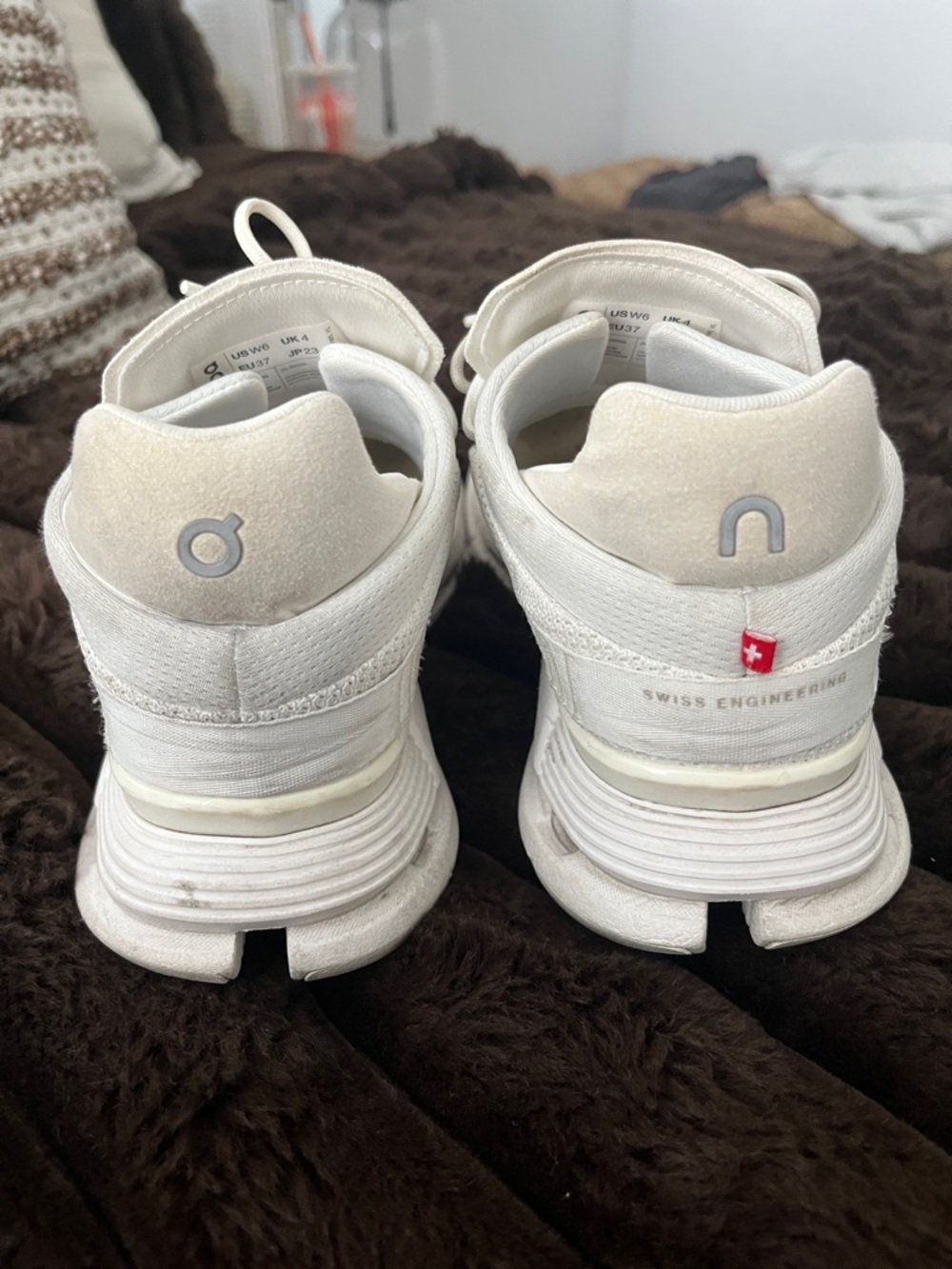 On Cloudtec Women's Athletic Running Shoes in White - Picture 4 of 11